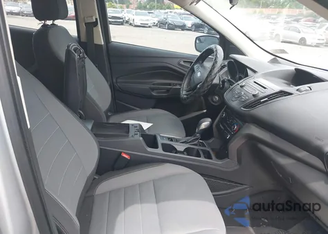 2017 Ford Escape S из США, поврежденный, VIN 1FMCU0F72HUE71797